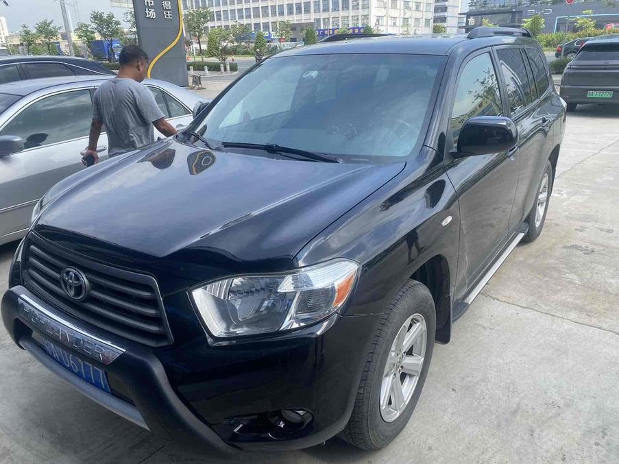 Toyota Toyota Highlander в цвете и кузовом – это идеальный выбор среди китайских автомобилей. Доступная цена и надежность гарантированы.
