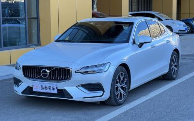r1023053-volvo-s60-2022_0
