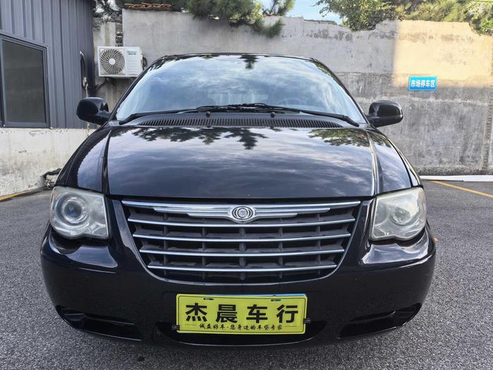 r1023121-dodge-caravan-2010_0