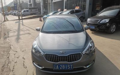 r1023170-kia-k3-2013_0