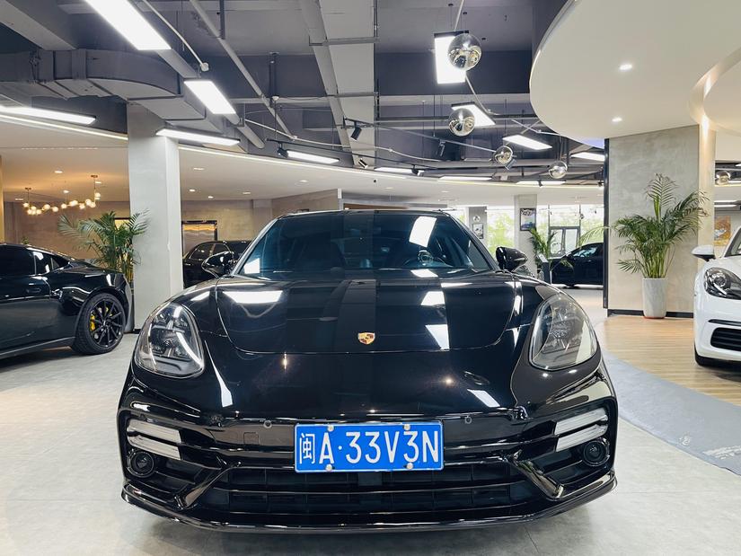 Porsche Porsche Panamera в цвете и кузовом – это идеальный выбор среди китайских автомобилей. Доступная цена и надежность гарантированы.