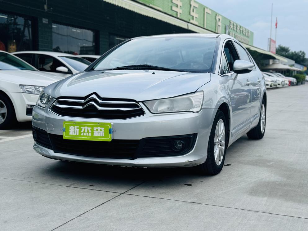 Citroen Citroen C-Quatre в цвете и кузовом – это идеальный выбор среди китайских автомобилей. Доступная цена и надежность гарантированы.