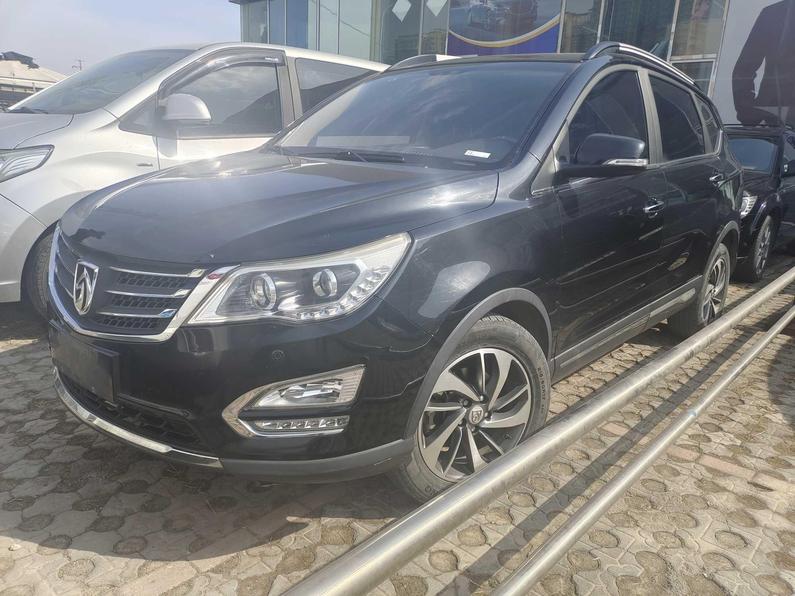 r1023189-baojun-560-2016_0