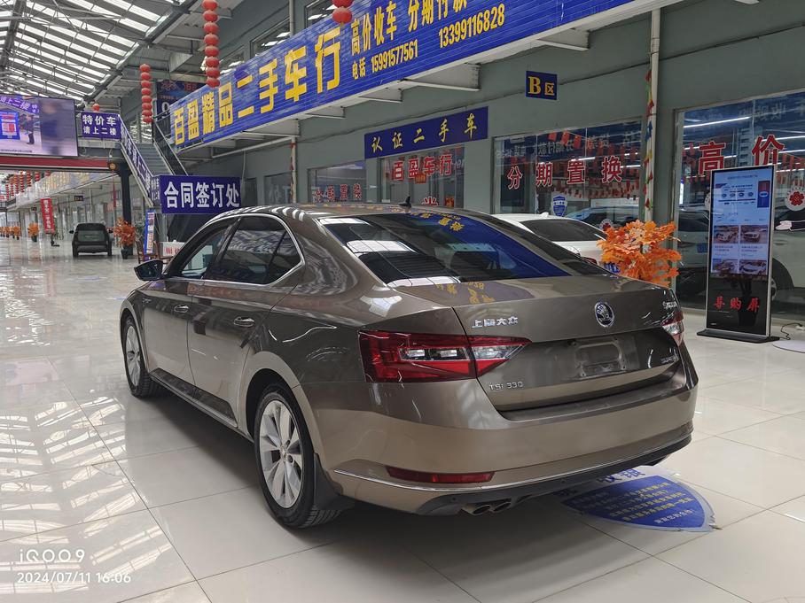 r1023228-skoda-superb-2016_0
