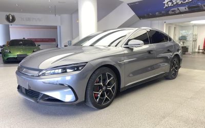 BYD BYD Song L DM-i в цвете и кузовом – это идеальный выбор среди китайских автомобилей. Доступная цена и надежность гарантированы.