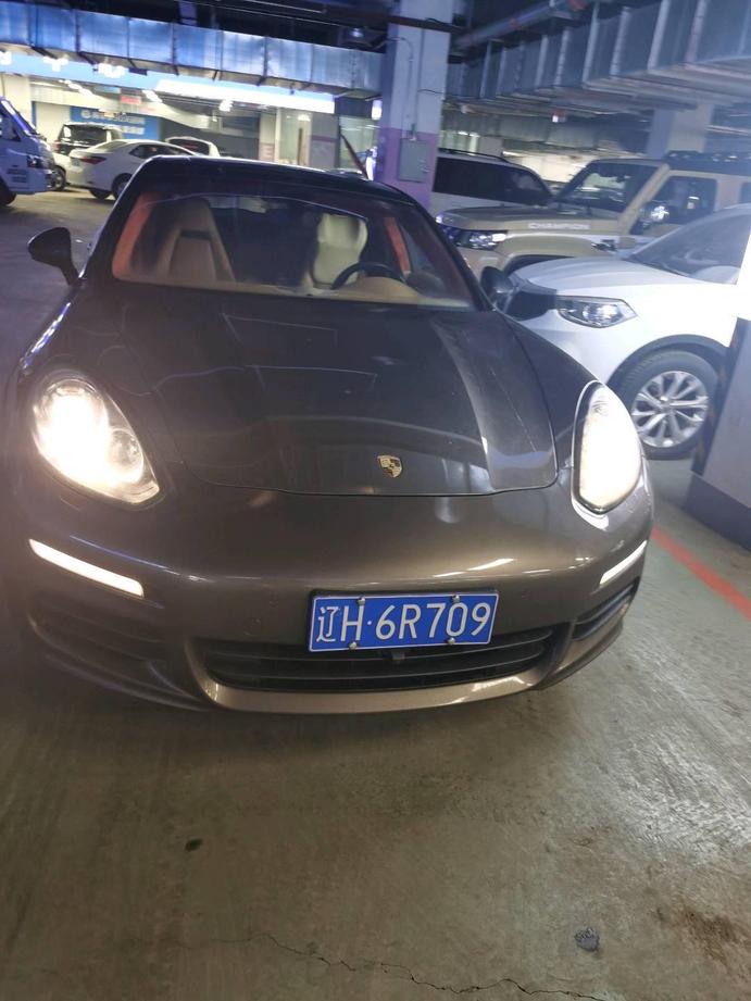 r1023264-porsche-panamera-2014_0