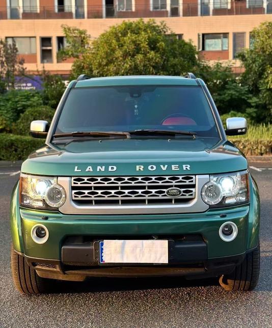 Land Rover Land Rover Discovery в цвете и кузовом – это идеальный выбор среди китайских автомобилей. Доступная цена и надежность гарантированы.
