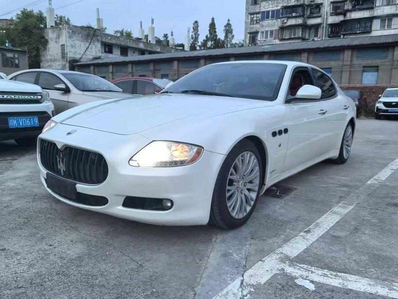 Maserati Maserati Quattroporte в цвете и кузовом – это идеальный выбор среди китайских автомобилей. Доступная цена и надежность гарантированы.