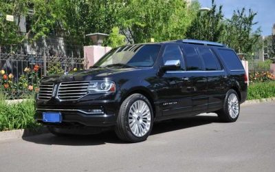 Audi Audi A8 в цвете и кузовом – это идеальный выбор среди китайских автомобилей. Доступная цена и надежность гарантированы.