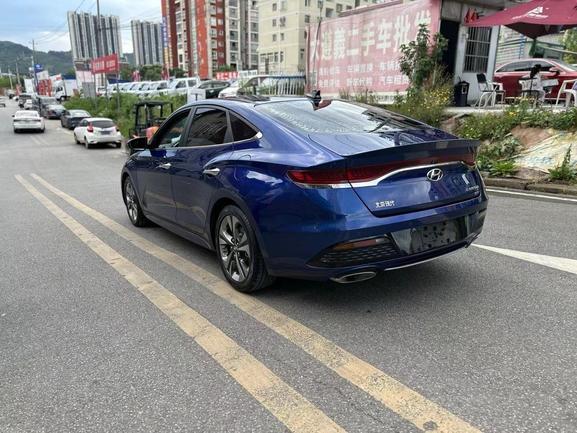 Hyundai Hyundai Lafesta в цвете и кузовом – это идеальный выбор среди китайских автомобилей. Доступная цена и надежность гарантированы.