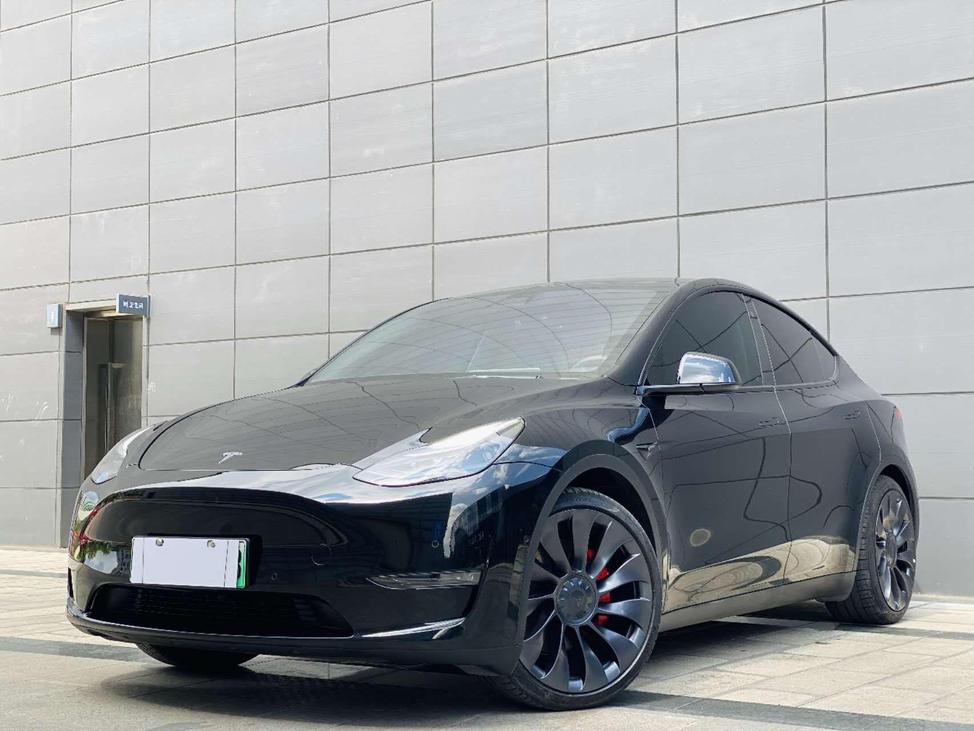 Tesla Tesla Model Y в цвете и кузовом – это идеальный выбор среди китайских автомобилей. Доступная цена и надежность гарантированы.