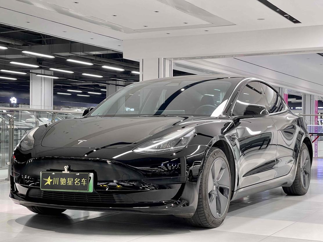 Tesla Tesla Model 3 в цвете и кузовом – это идеальный выбор среди китайских автомобилей. Доступная цена и надежность гарантированы.