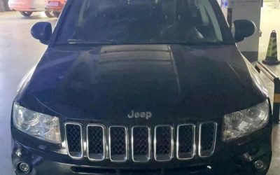 r1023586-jeep-compass-2013_0