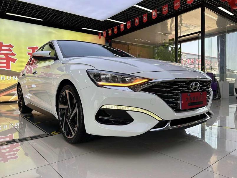 r1023616-hyundai-lafesta-2019_0