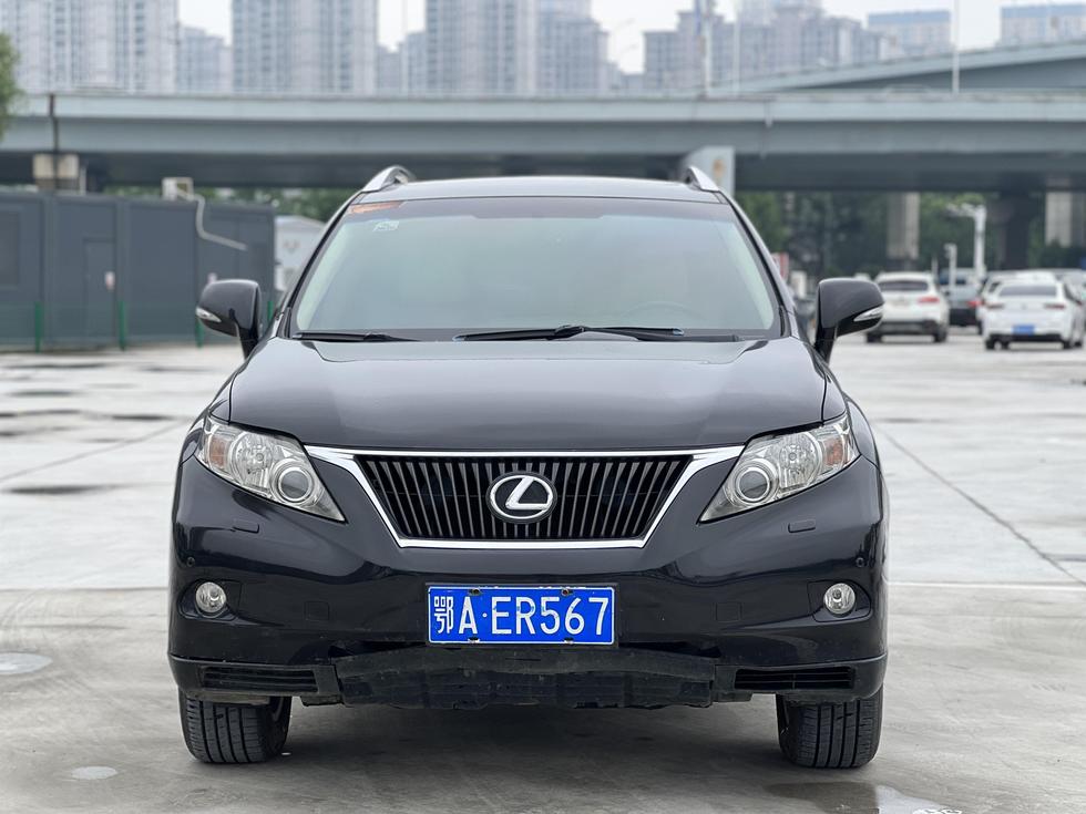 Lexus Lexus RX Classic в цвете и кузовом – это идеальный выбор среди китайских автомобилей. Доступная цена и надежность гарантированы.