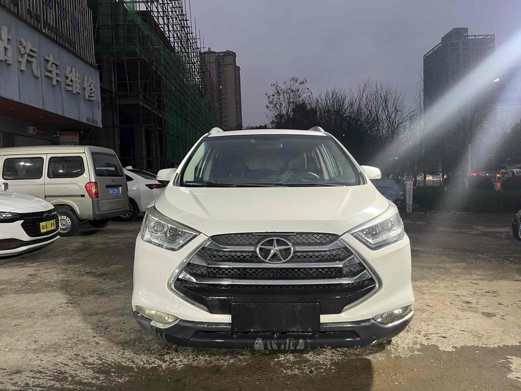 2WD 2WD в цвете 2WD и кузовом 2WD – это идеальный выбор среди китайских автомобилей. Доступная цена и надежность гарантированы.