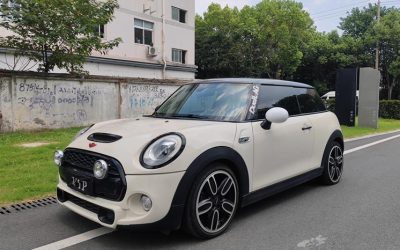 MINI MINI COUNTRYMAN в цвете и кузовом – это идеальный выбор среди китайских автомобилей. Доступная цена и надежность гарантированы.