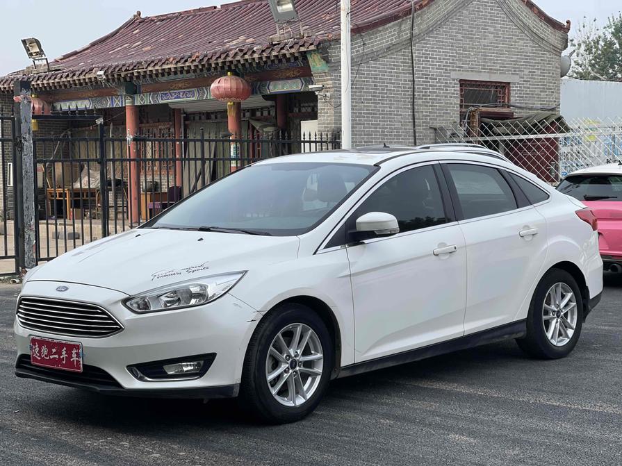 Ford Ford Focus в цвете и кузовом – это идеальный выбор среди китайских автомобилей. Доступная цена и надежность гарантированы.