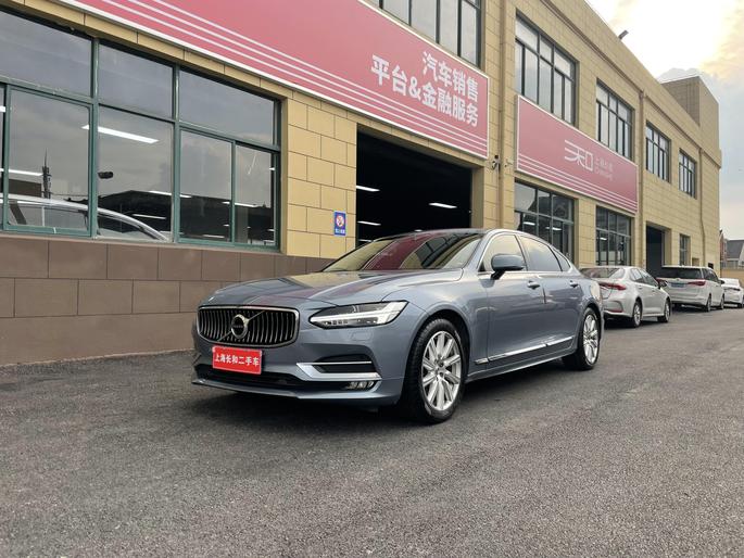 Volvo Volvo S90 в цвете и кузовом – это идеальный выбор среди китайских автомобилей. Доступная цена и надежность гарантированы.