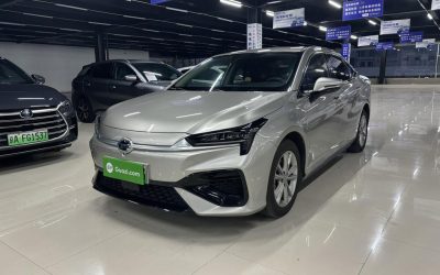 Audi Audi A8 в цвете и кузовом – это идеальный выбор среди китайских автомобилей. Доступная цена и надежность гарантированы.