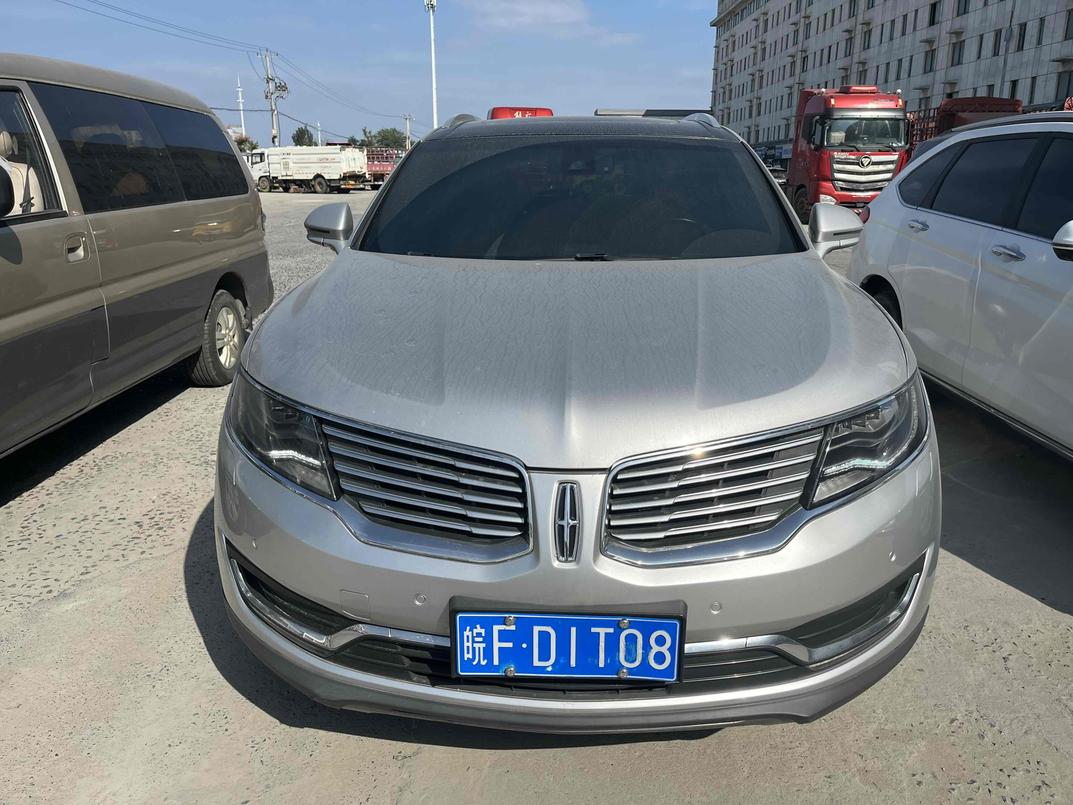 r1023805-lincoln-mkx-2016_0