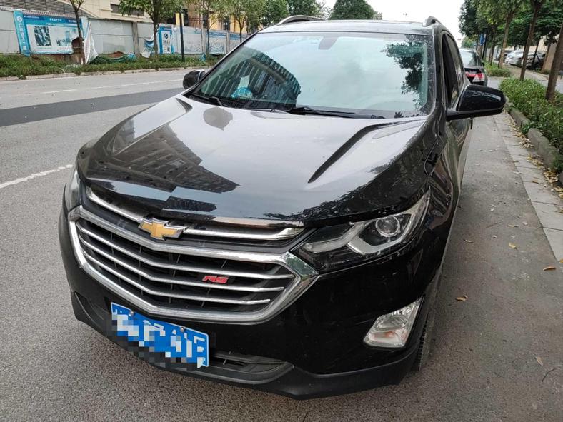 r1023806-chevrolet-equinox-2018_0