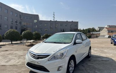 Hyundai Hyundai Elantra в цвете и кузовом – это идеальный выбор среди китайских автомобилей. Доступная цена и надежность гарантированы.