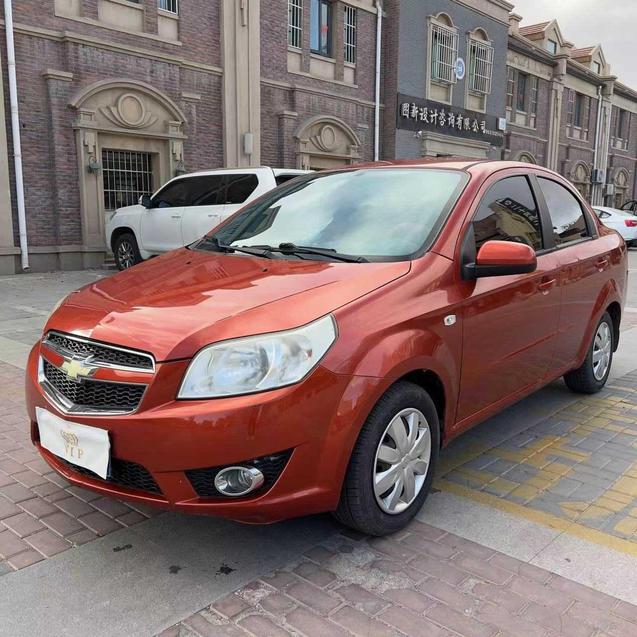 r1023879-chevrolet-lova-2011_0