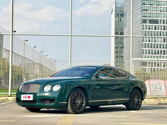 Bentley Bentley Continental в цвете и кузовом – это идеальный выбор среди китайских автомобилей. Доступная цена и надежность гарантированы.