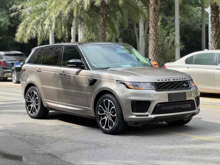 Land Rover Land Rover Range Rover Sport в цвете и кузовом – это идеальный выбор среди китайских автомобилей. Доступная цена и надежность гарантированы.