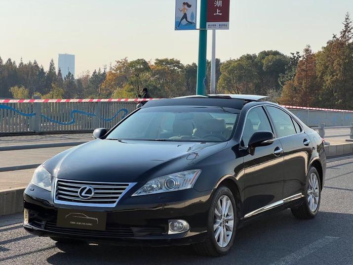 r1023953-lexus-es-2011_0