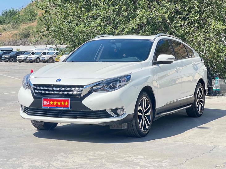 Venucia Venucia T90 в цвете и кузовом – это идеальный выбор среди китайских автомобилей. Доступная цена и надежность гарантированы.