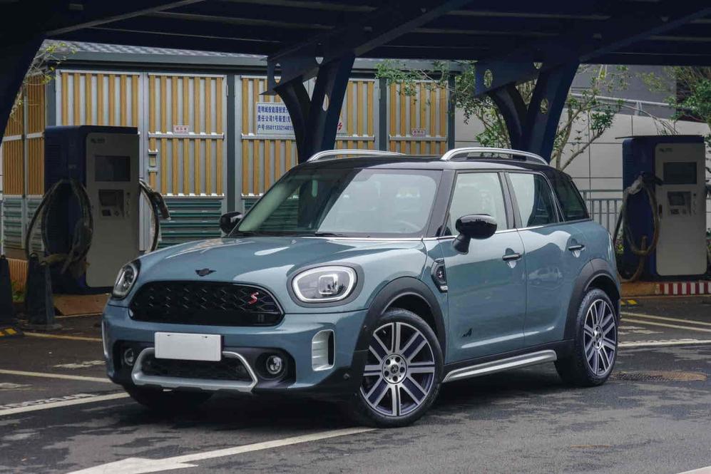 r1024026-mini-countryman-2022_0