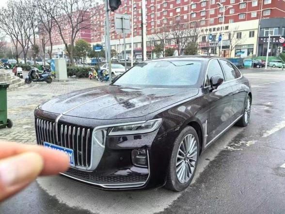 Hongqi Hongqi H9 в цвете и кузовом – это идеальный выбор среди китайских автомобилей. Доступная цена и надежность гарантированы.