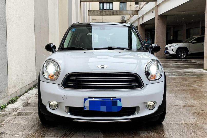 MINI MINI JCW COUNTRYMAN в цвете и кузовом – это идеальный выбор среди китайских автомобилей. Доступная цена и надежность гарантированы.