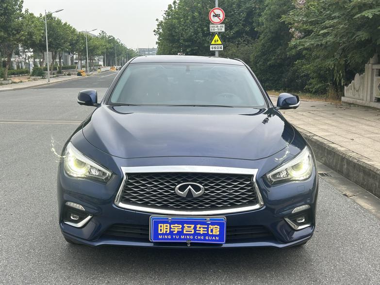 Infiniti Infiniti Q50L в цвете и кузовом – это идеальный выбор среди китайских автомобилей. Доступная цена и надежность гарантированы.