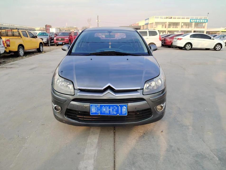 Citroen Citroen C-Quatre в цвете и кузовом – это идеальный выбор среди китайских автомобилей. Доступная цена и надежность гарантированы.