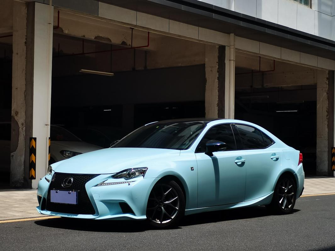 r1024363-lexus-is-2016_0