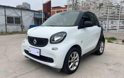 r1024414-smart-fortwo-2016_0