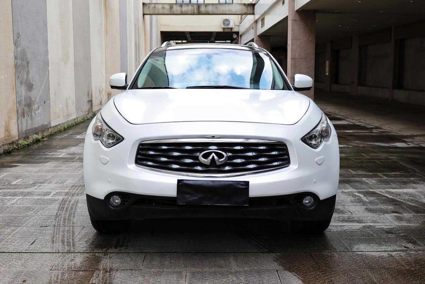 r1024420-infiniti-fx-2010_0