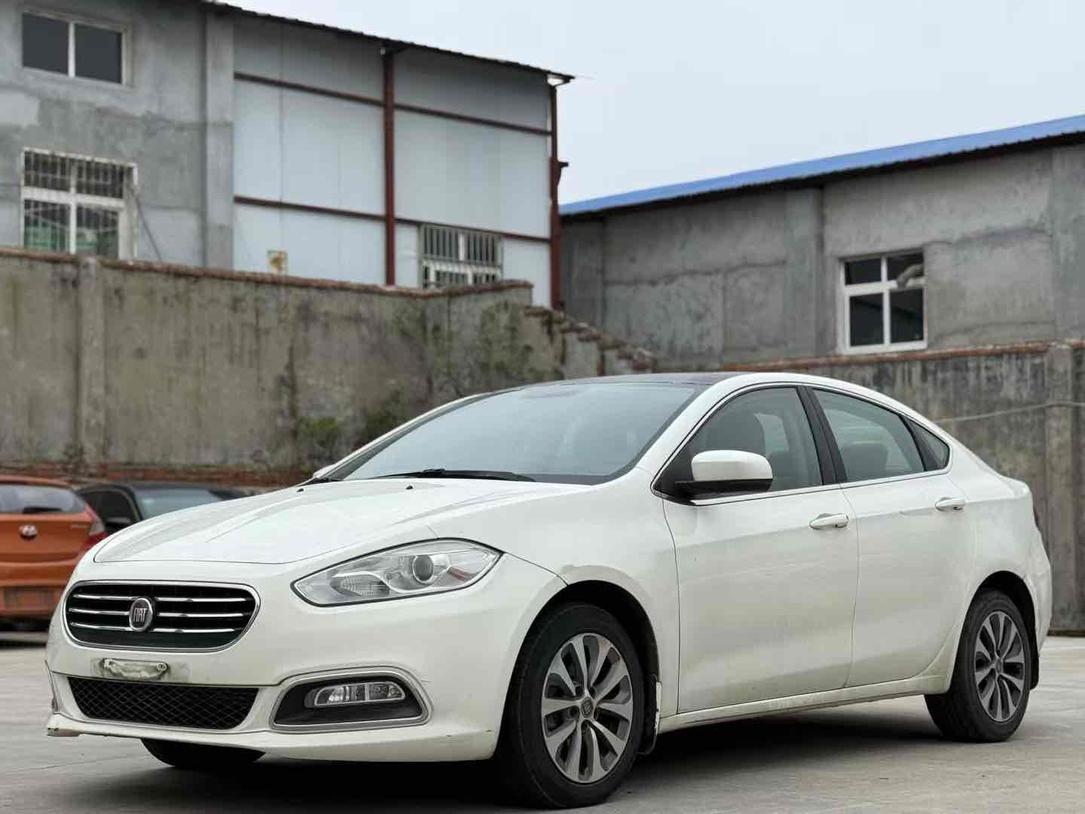 Fiat Fiat Viaggio в цвете и кузовом – это идеальный выбор среди китайских автомобилей. Доступная цена и надежность гарантированы.