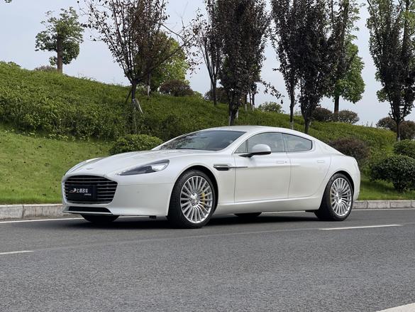r1024432-aston-martin-rapide-2015_0