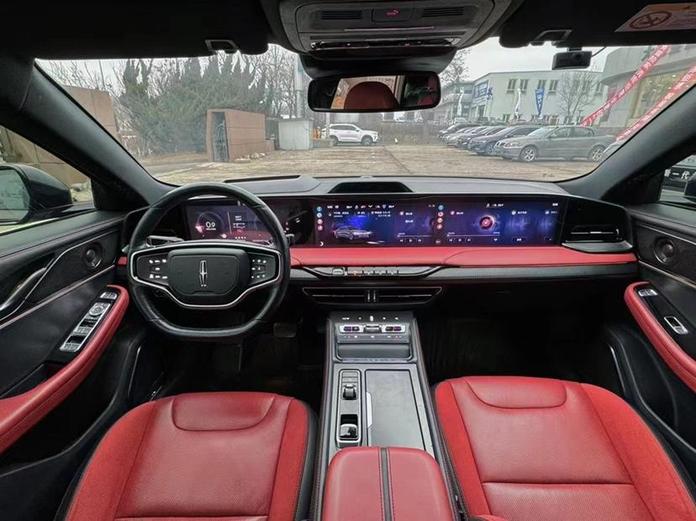Lincoln Lincoln Z в цвете и кузовом – это идеальный выбор среди китайских автомобилей. Доступная цена и надежность гарантированы.