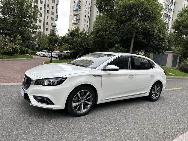 MG MG 6 в цвете и кузовом – это идеальный выбор среди китайских автомобилей. Доступная цена и надежность гарантированы.