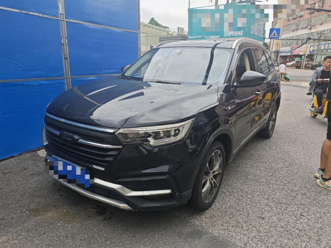 Zotye Zotye T500 в цвете и кузовом – это идеальный выбор среди китайских автомобилей. Доступная цена и надежность гарантированы.
