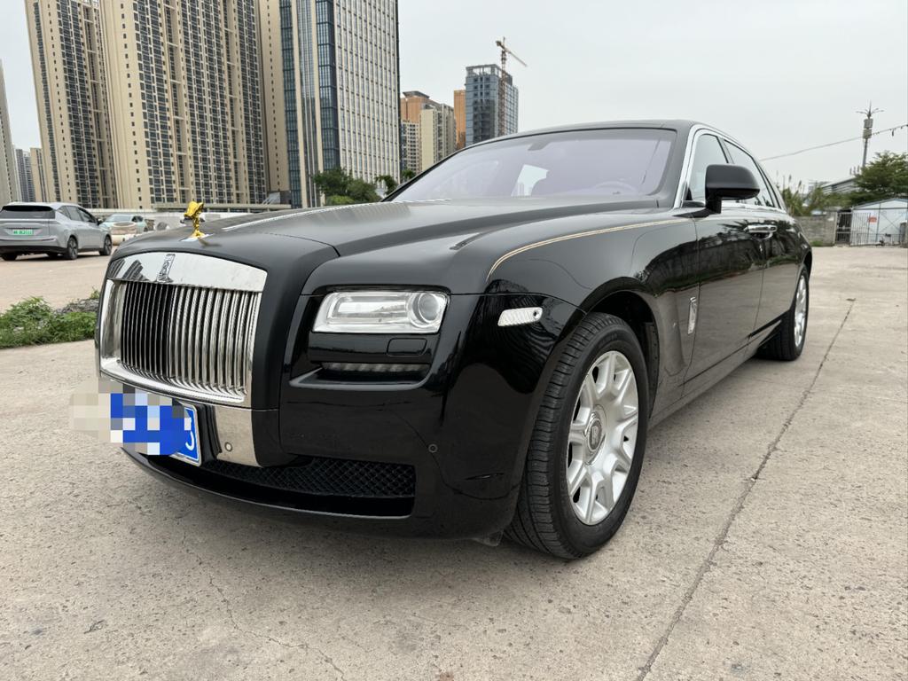 Rolls-Royce Rolls-Royce Ghost в цвете и кузовом – это идеальный выбор среди китайских автомобилей. Доступная цена и надежность гарантированы.