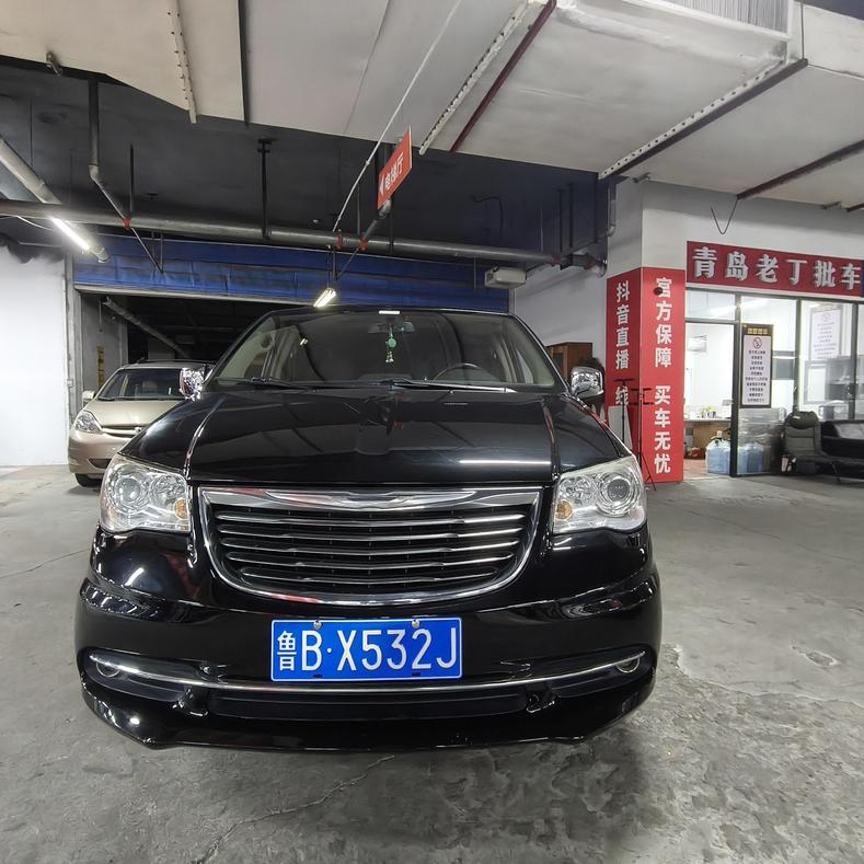 Chrysler Chrysler Pacifica в цвете и кузовом – это идеальный выбор среди китайских автомобилей. Доступная цена и надежность гарантированы.