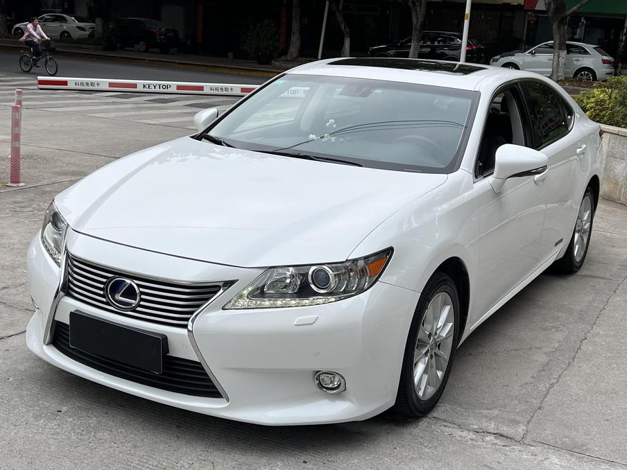 r1024583-lexus-es-2014_0
