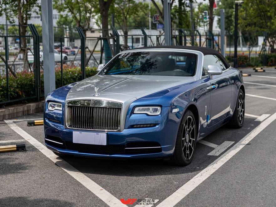 Rolls-Royce Rolls-Royce Dawn в цвете и кузовом – это идеальный выбор среди китайских автомобилей. Доступная цена и надежность гарантированы.