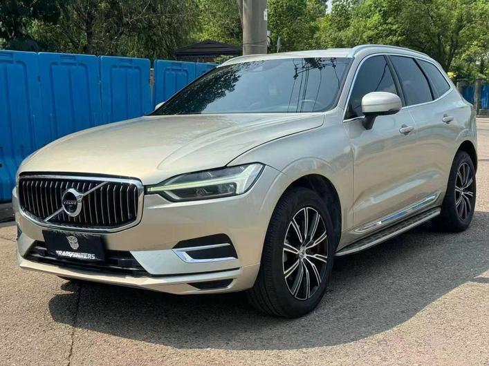 r1024646-volvo-xc60-2020_0
